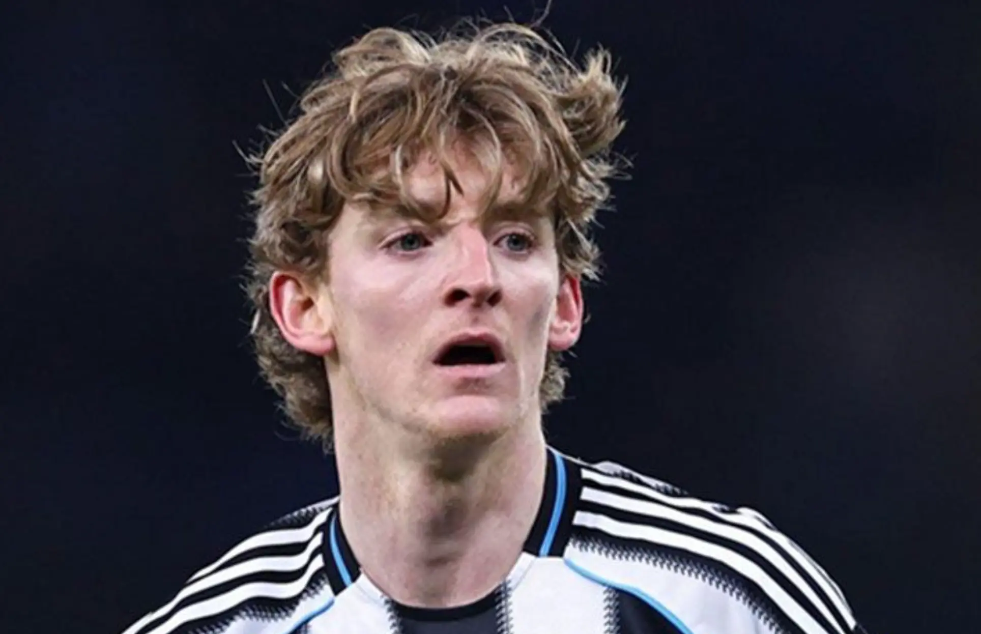 Tin nóng bóng đá trưa 21/4: Newcastle giữ giá Gordon, MU dõi theo Romero, La Liga chuẩn bị bước sang kỷ nguyên mới